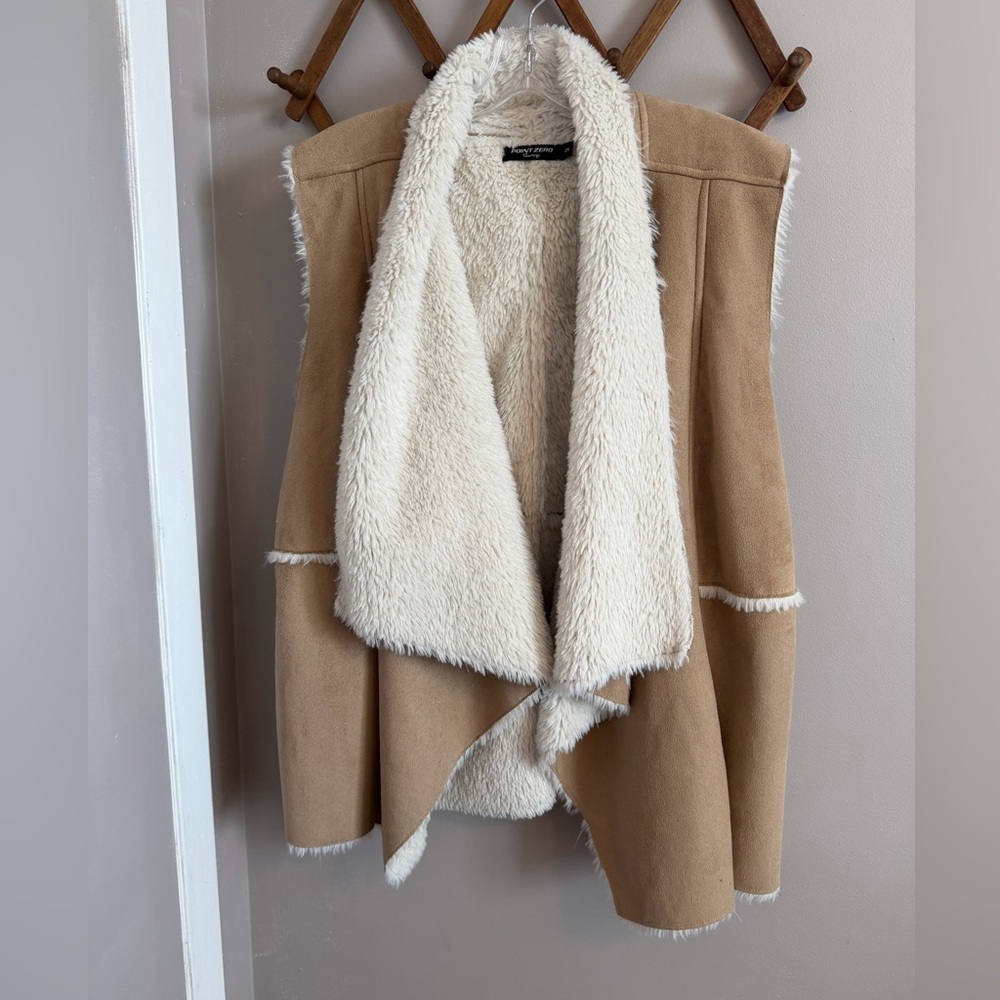 Point Zero Curvy Faux Suede Sherpa Lined Vest - Camel - 2X (PTP 23")